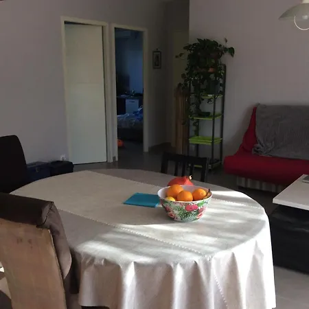 D Hotes Dans Le Vaucluse Holiday home Mazan